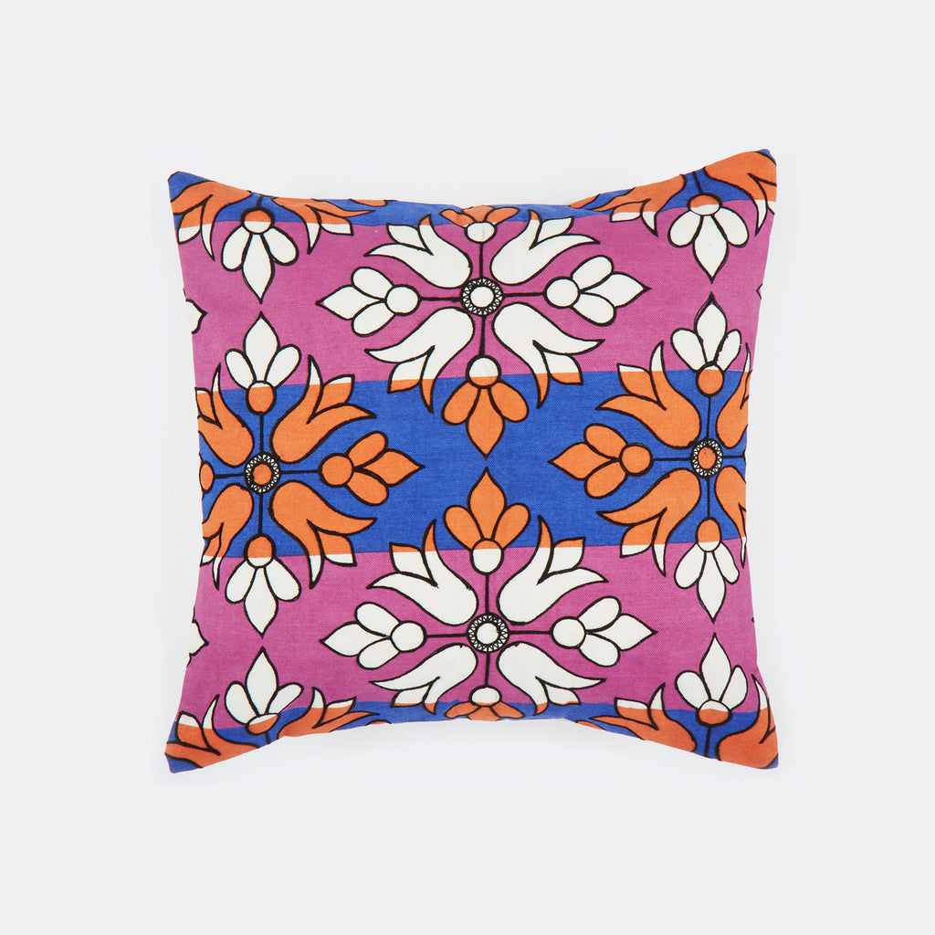 Flower Diamond Pink 18x18 cushion